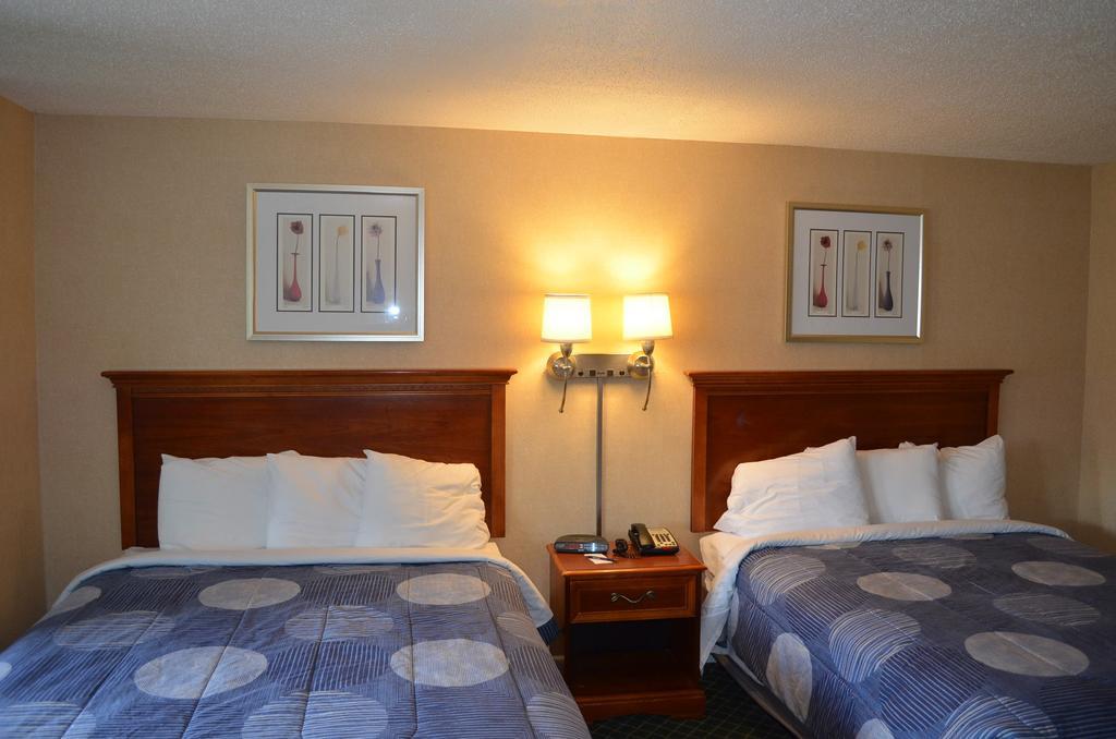 Hyannis Host Inn Εξωτερικό φωτογραφία