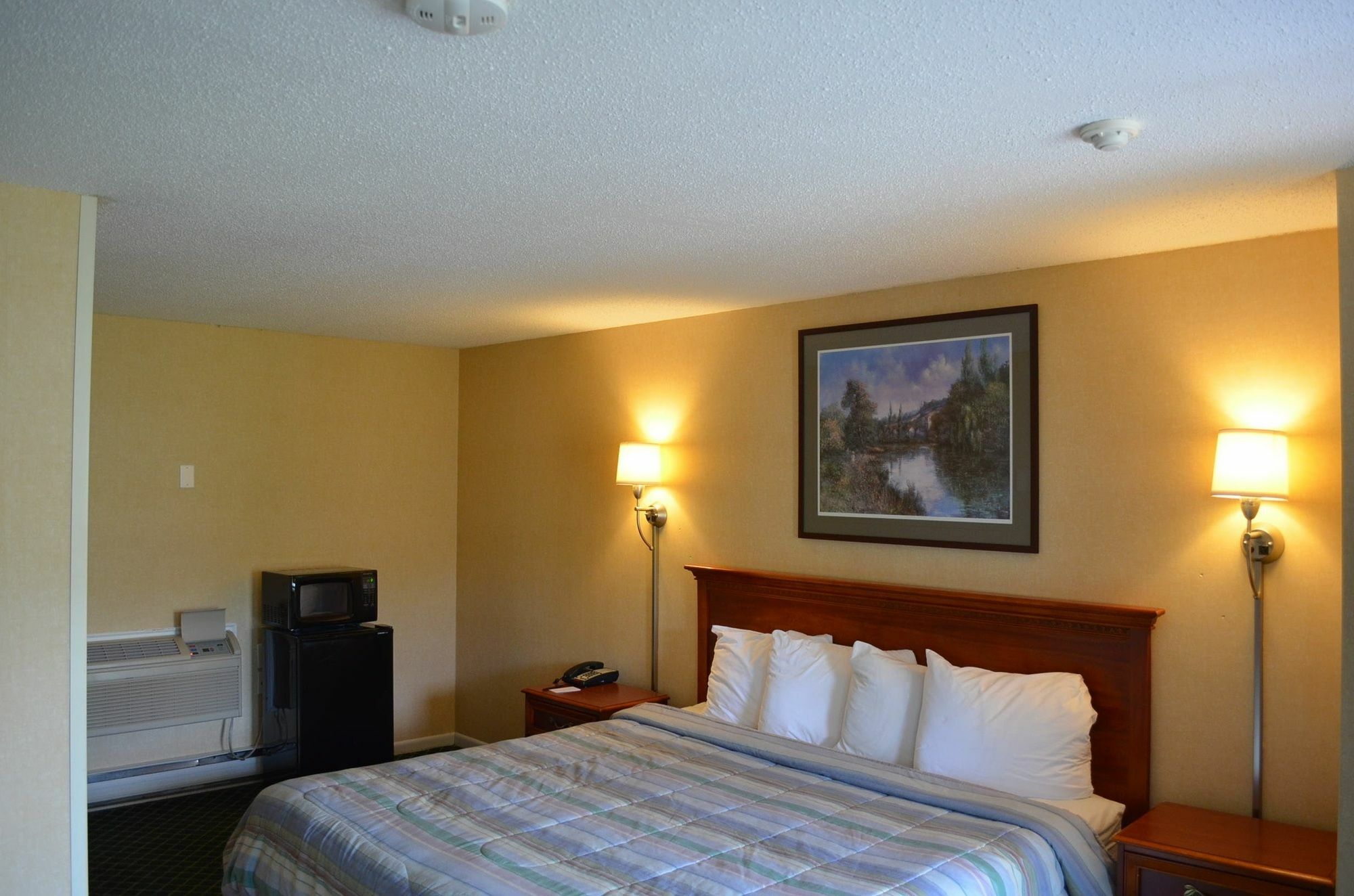 Hyannis Host Inn Εξωτερικό φωτογραφία